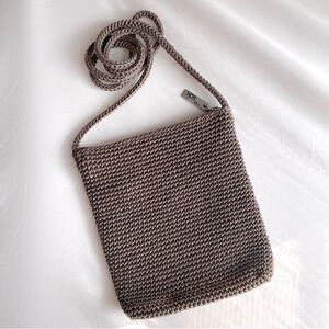 THE SAK CROCHET CROSSBODY HANDBAG SMALL Mocha Brown